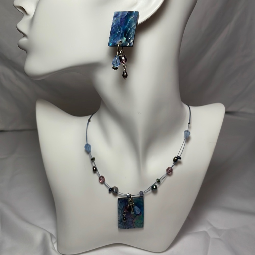 Lonnie Lovness Vintage Necklace and Earrings Jewelry Set